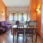 La Aldeilla Country house *