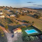 La Aldeilla Country house