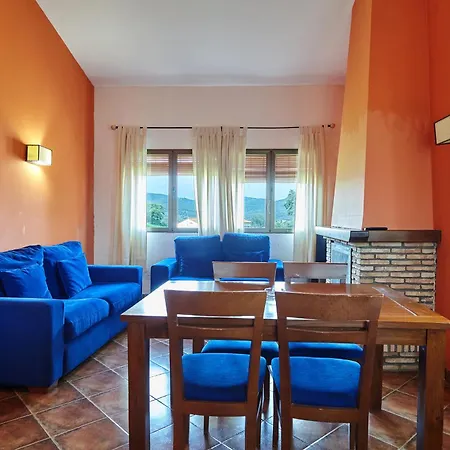 La Aldeilla Holiday home *