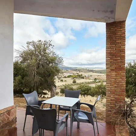 La Aldeilla Country house *