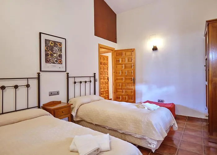 La Aldeilla منزل ريفي